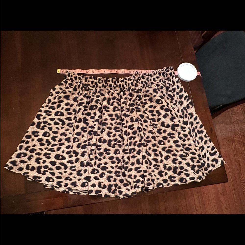 Unique Vintage Plus Size Leopard Print Daryl Skort - 1X/16 - Picture 3 of 4